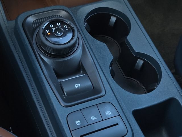 Used 2022 Ford Maverick Lariat w/ Lariat Luxury Package FWD image 22