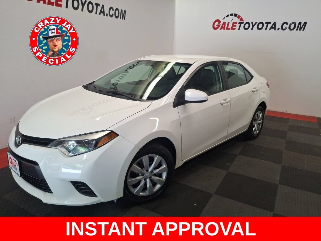 Used 2016 Toyota Corolla LE FWD image 1
