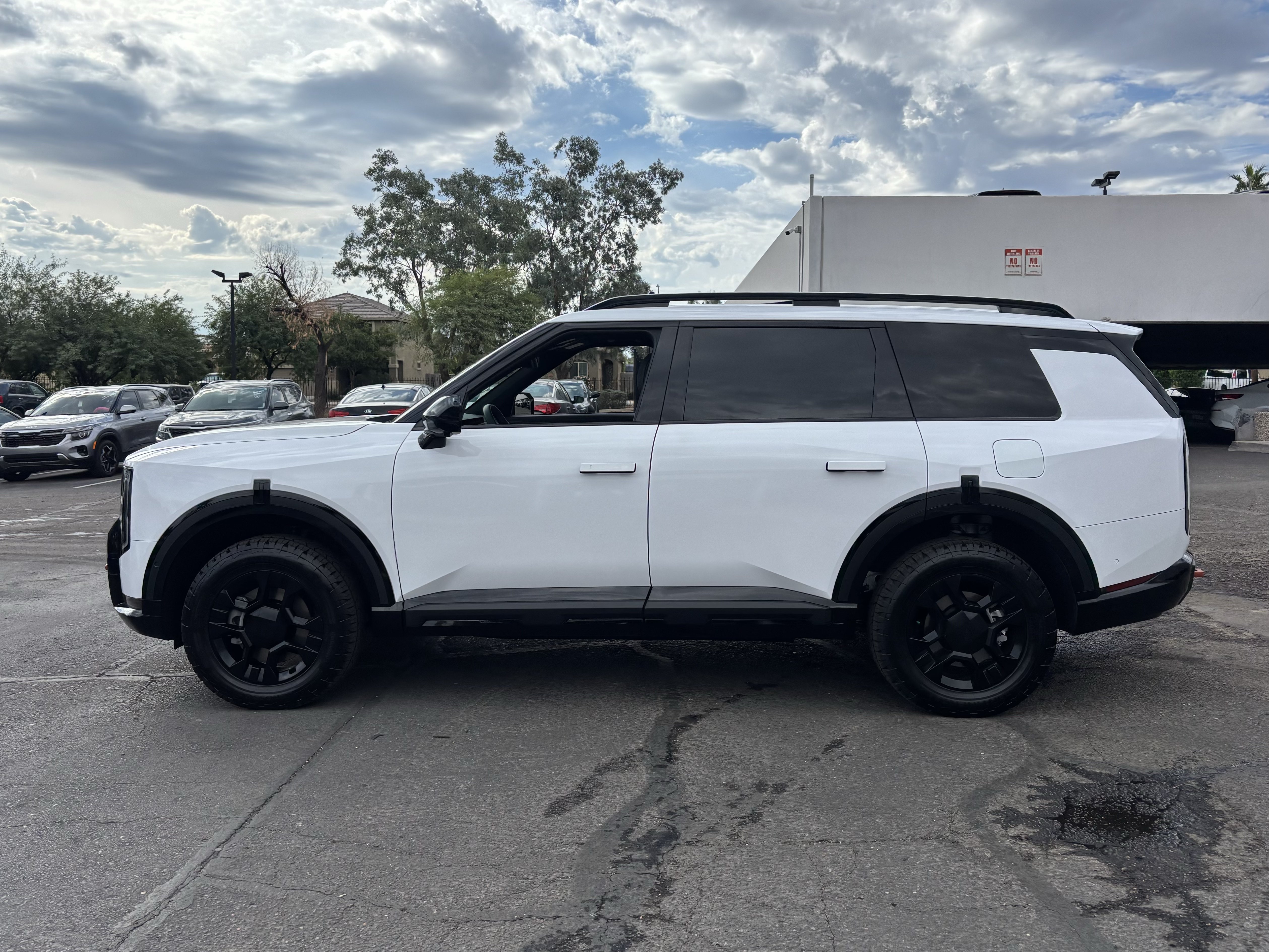 Used 2027 Kia Telluride SX Prestige X-Pro AWD/4WD image 5
