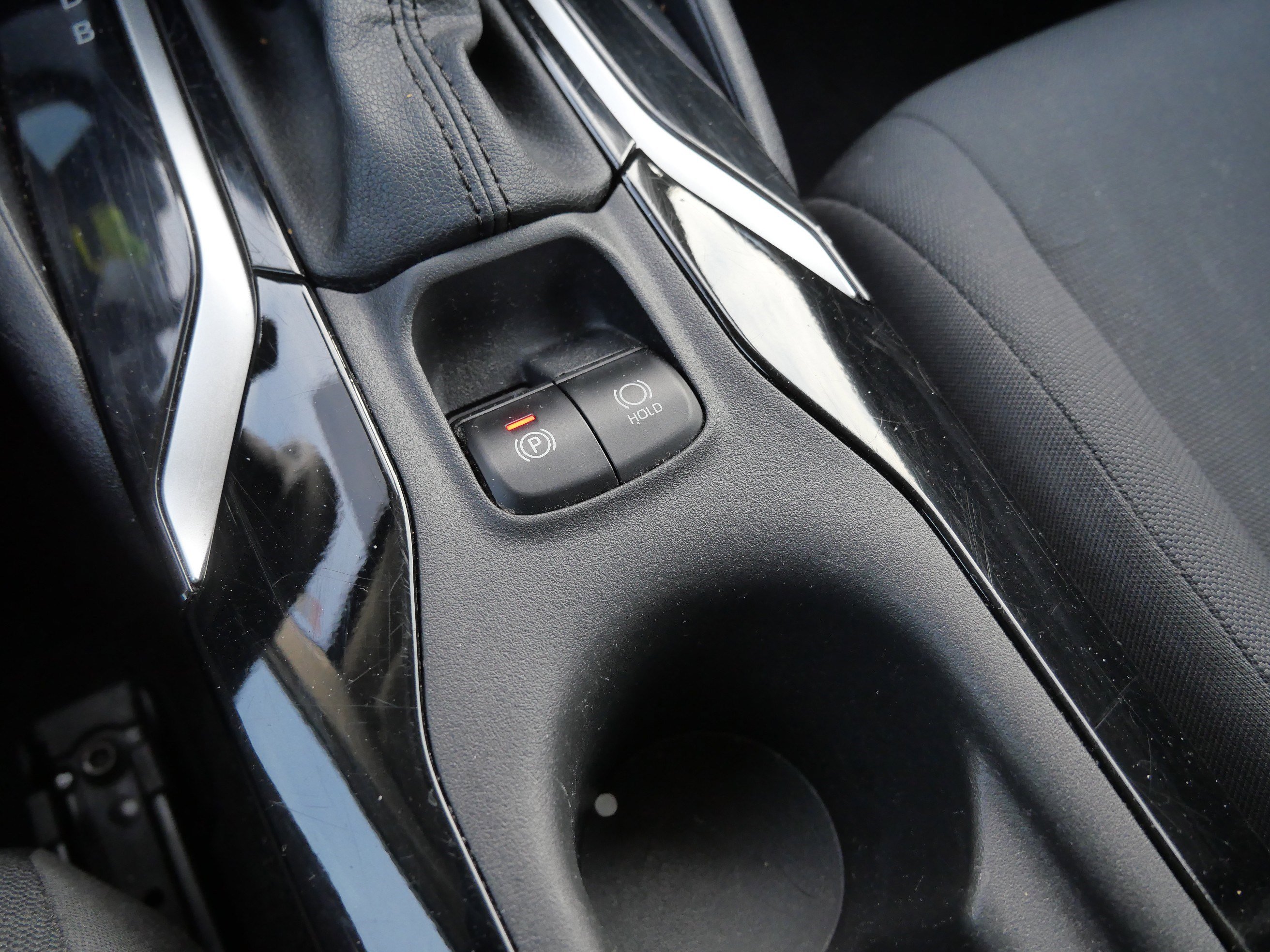 Certified 2022 Toyota Corolla LE image 32