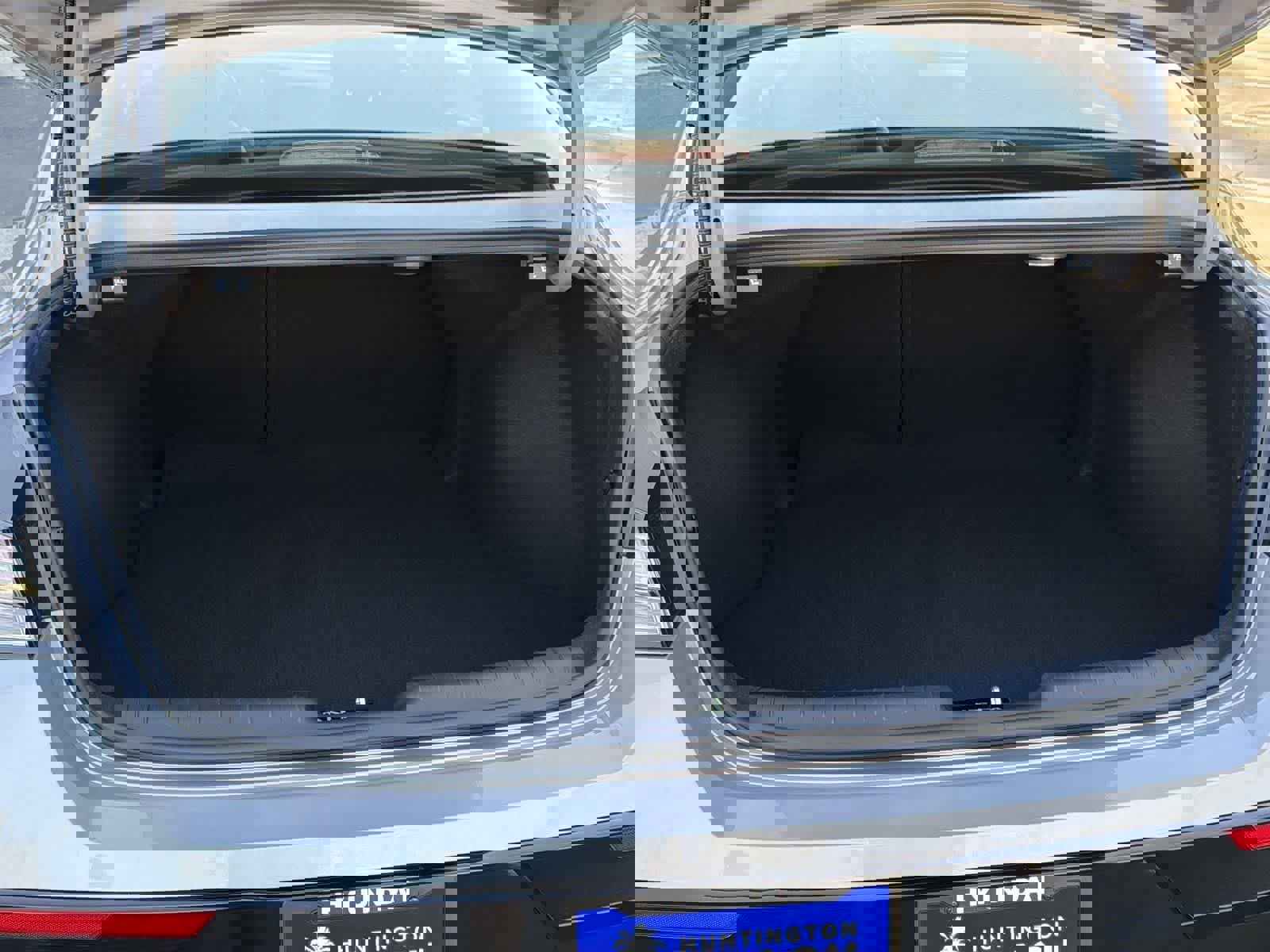 Certified 2025 Hyundai Elantra N Line image 31