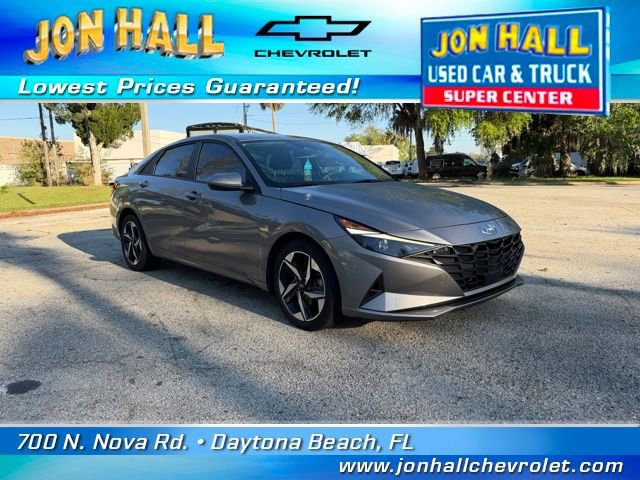 Used 2023 Hyundai Elantra SEL w/ Convenience Package image 1