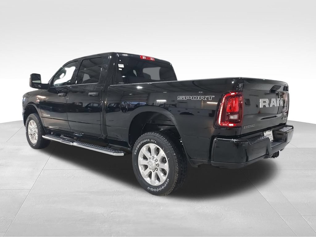 New 2026 RAM 2500 Big Horn AWD/4WD image 6