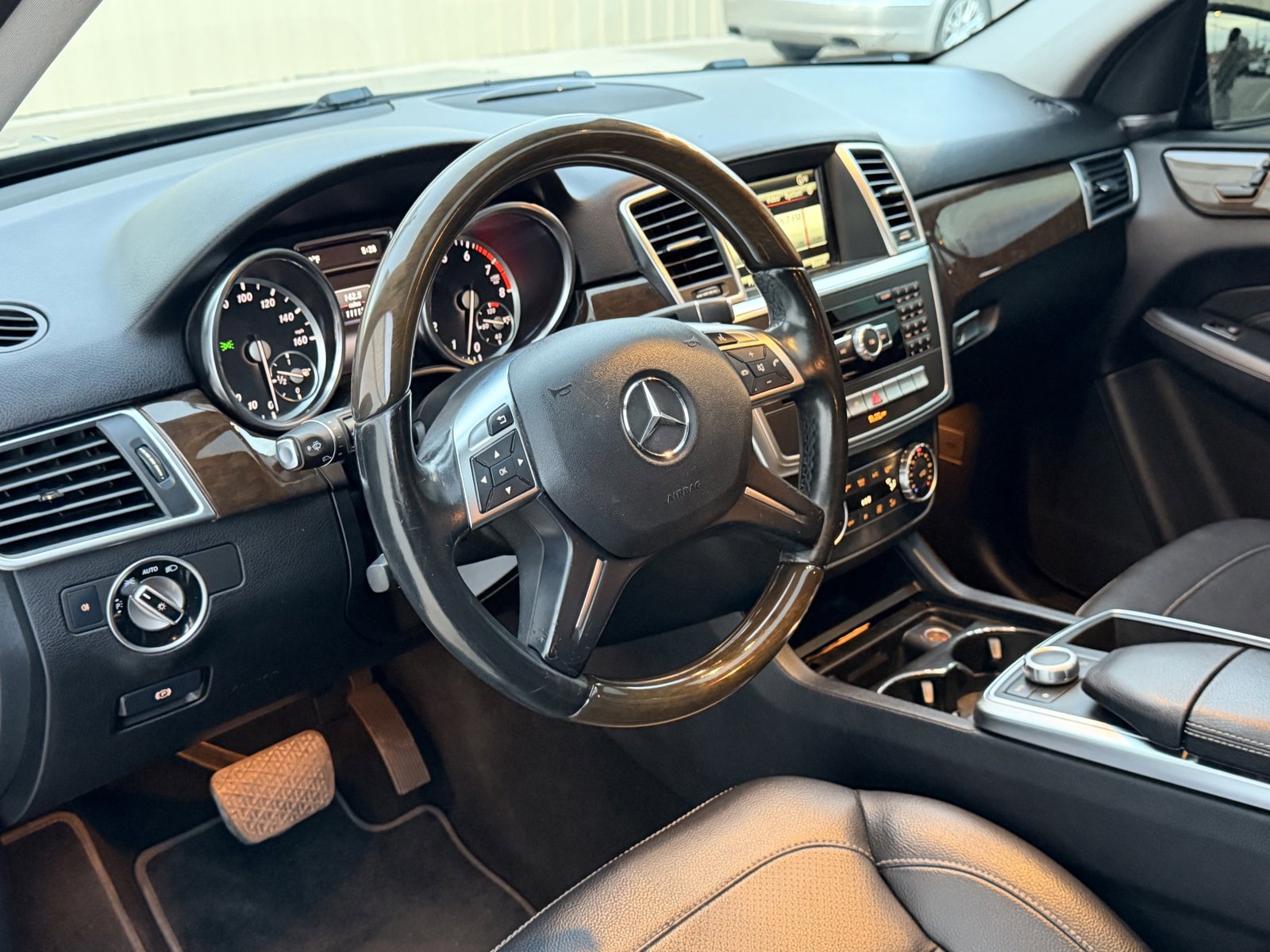 Used 2015 Mercedes-Benz ML 350 2WD image 16