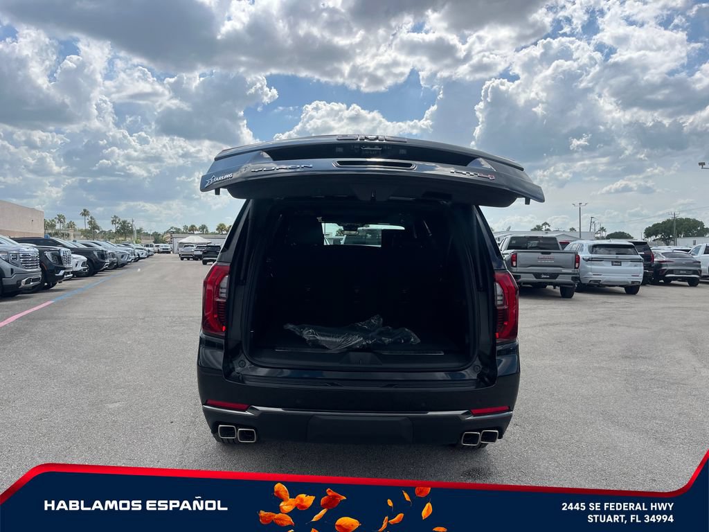 New 2026 GMC Yukon XL AT4 w/ AT4 Premium Plus Package AWD/4WD image 17