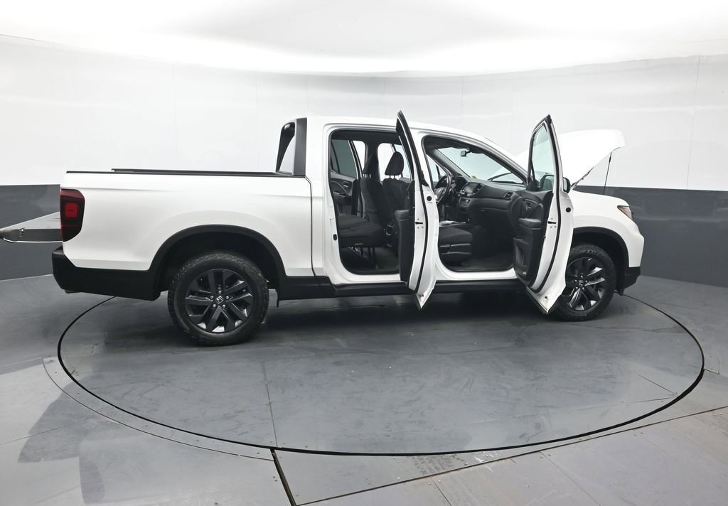 Certified 2023 Honda Ridgeline Sport image 53