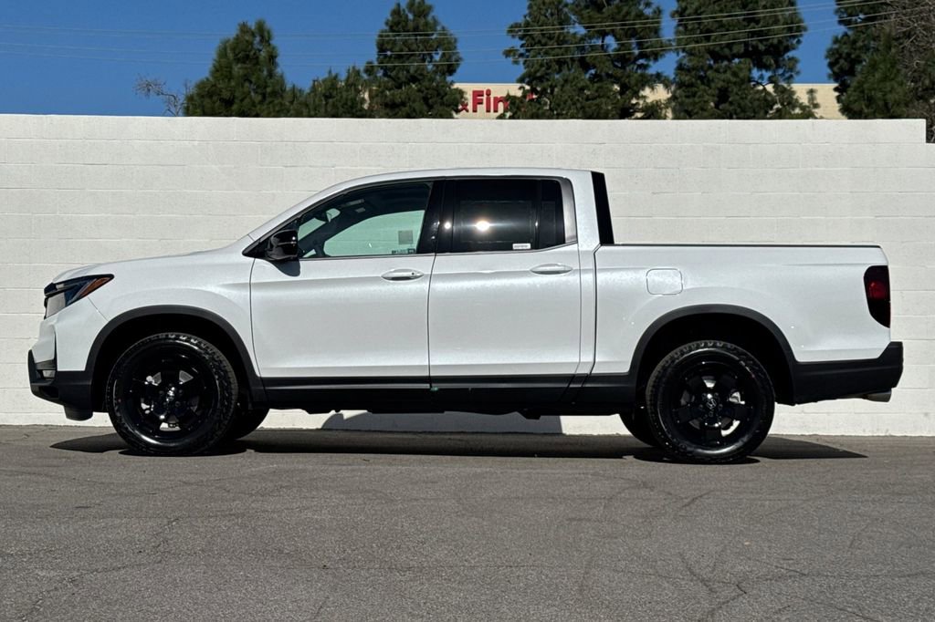 New 2026 Honda Ridgeline Black Edition image 6