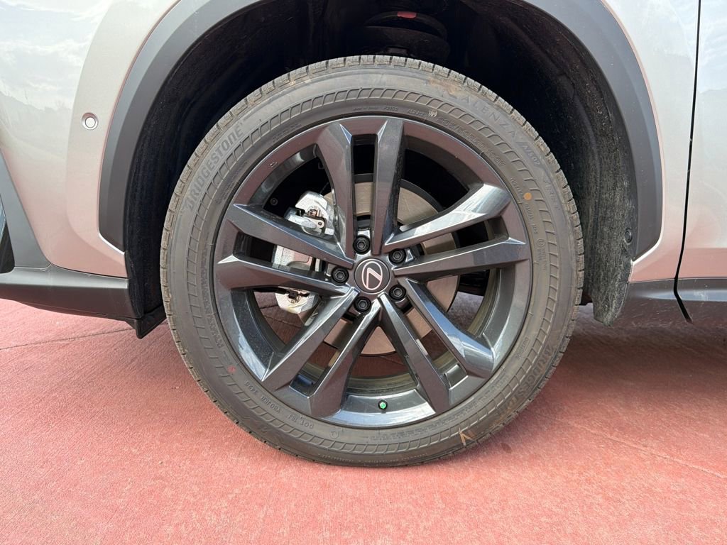 Used 2026 Lexus NX 450h+ AWD w/ Accessory Package (2T) image 33