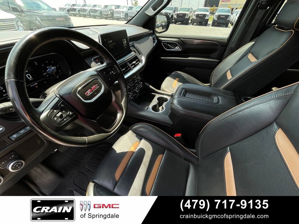 Used 2024 GMC Yukon AT4 w/ Technology Package AWD/4WD image 10