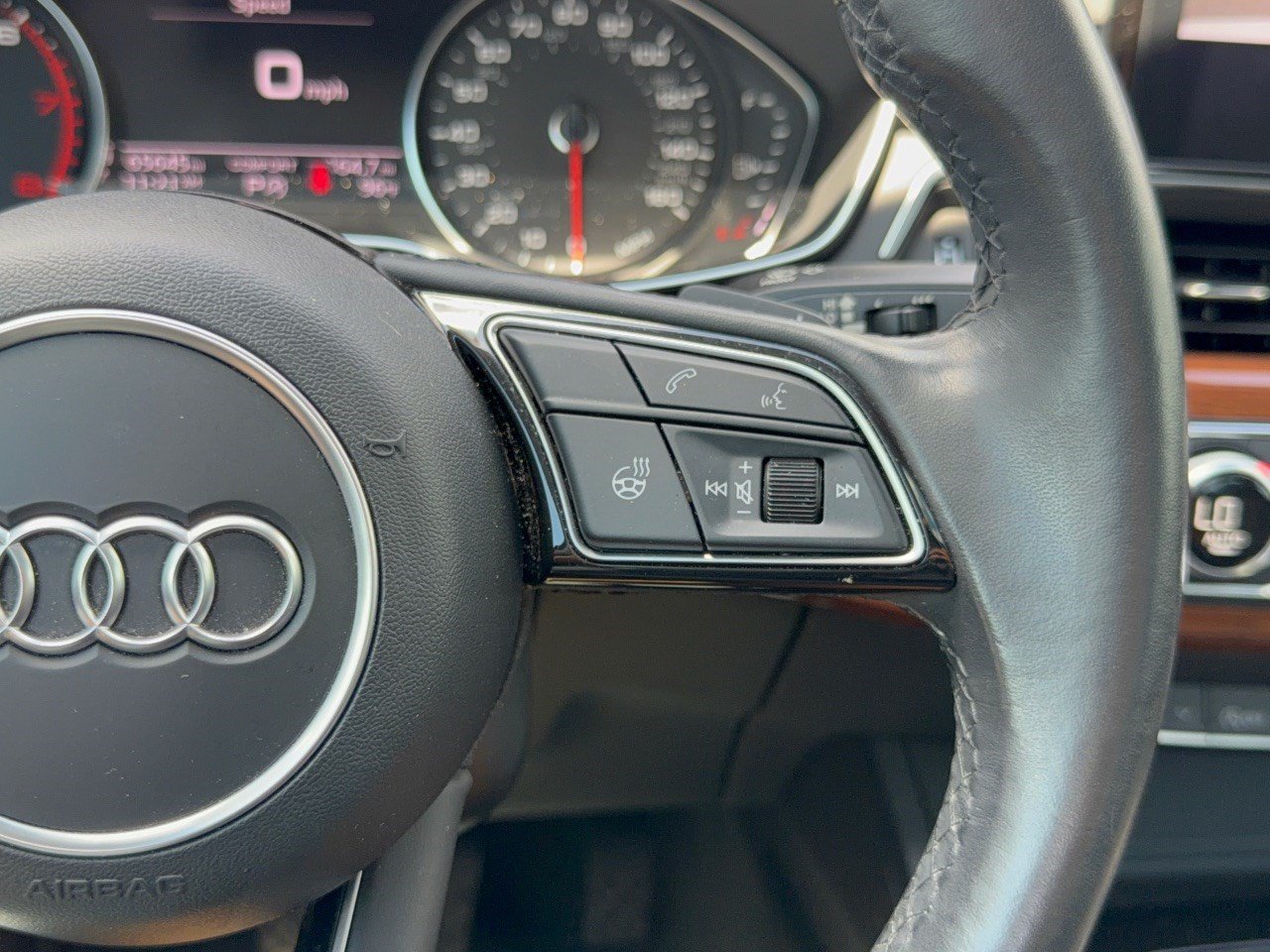 Used 2022 Audi A4 2.0T Premium w/ Convenience Package AWD/4WD image 19