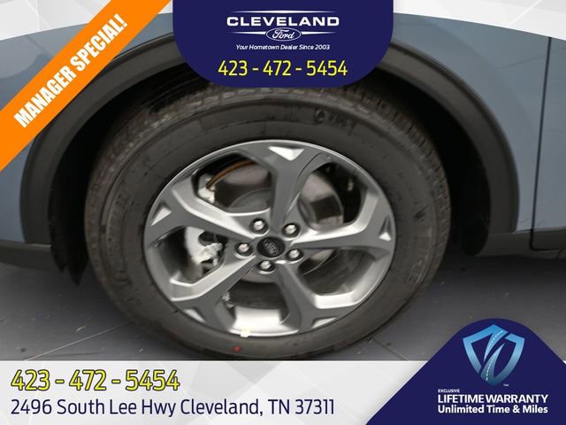 New 2026 Ford Escape ST-Line w/ Cold Weather Package image 9