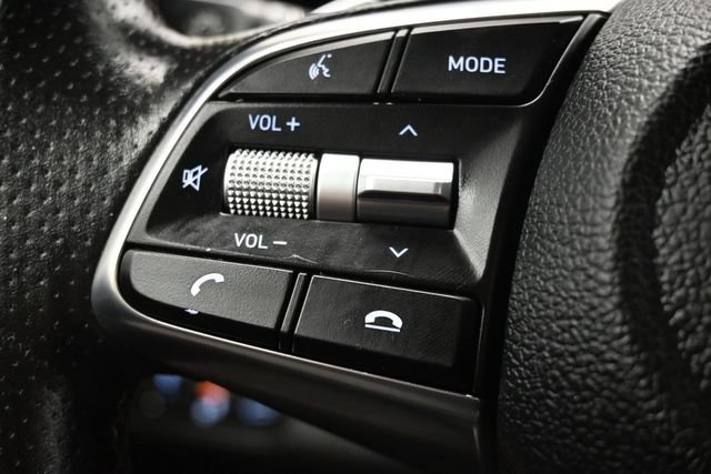 Used 2021 Genesis G70 2.0T RWD image 22
