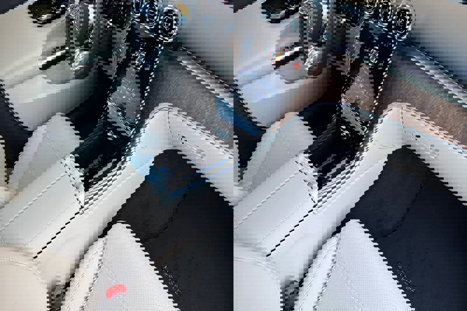 Certified 2025 Mercedes-Benz C 300 Sedan image 14