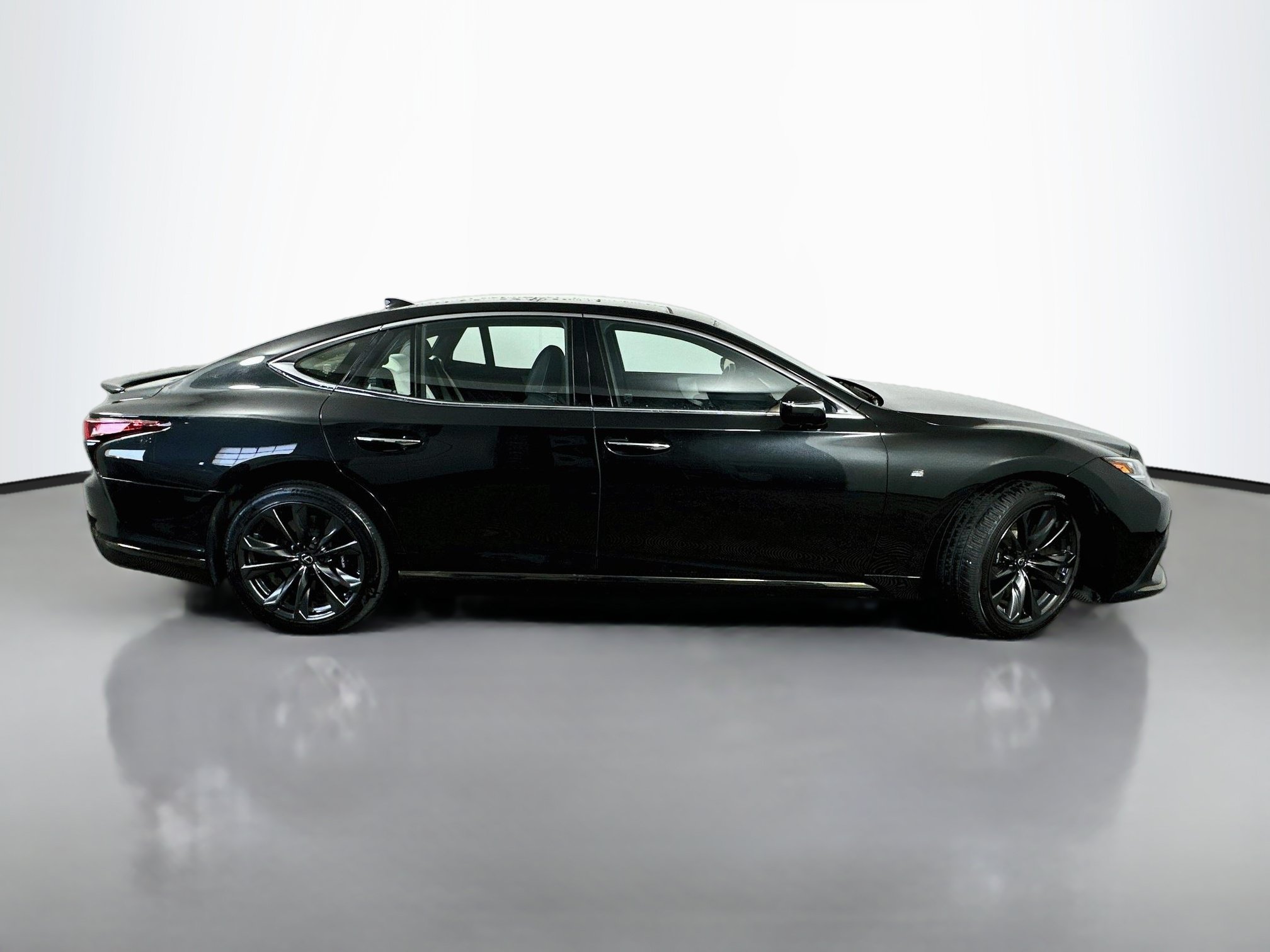 Certified 2025 Lexus LS 500 F Sport AWD/4WD image 8