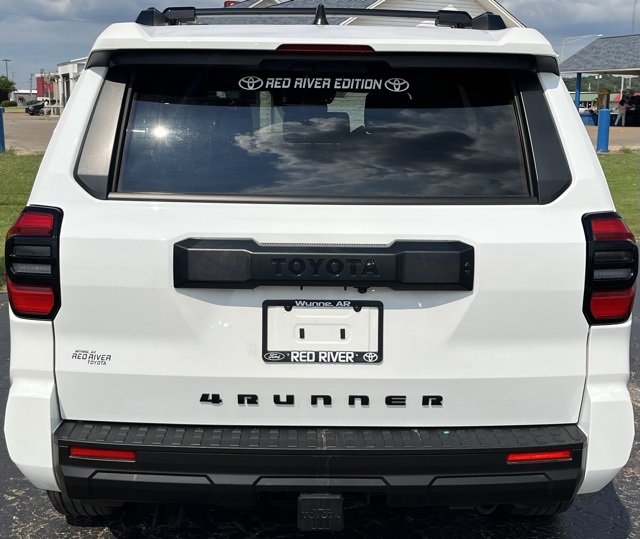 Used 2025 Toyota 4Runner SR5 image 7