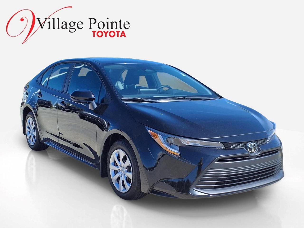 Used 2026 Toyota Corolla LE FWD image 7