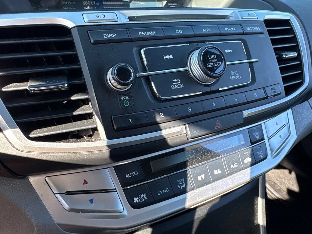 Used 2014 Honda Accord LX image 23