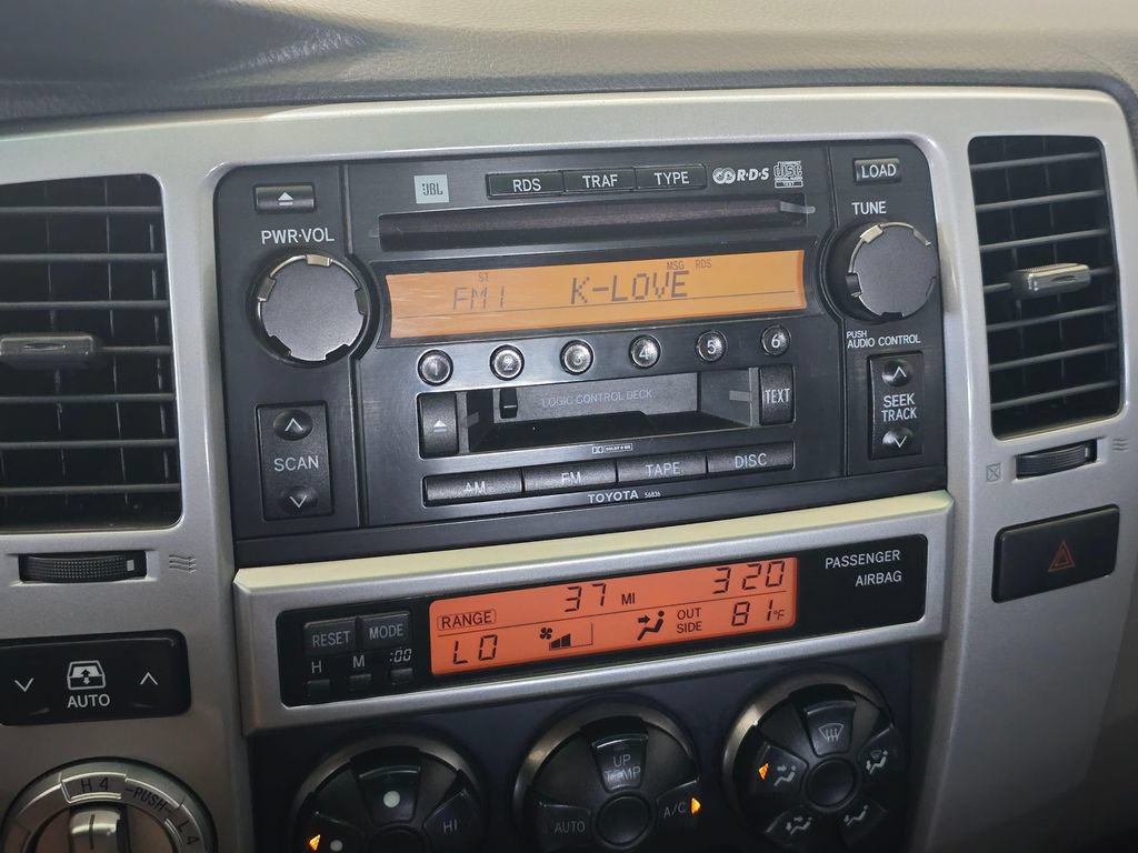 Used 2005 Toyota 4Runner SR5 AWD/4WD image 12