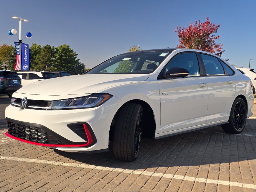 New 2027 Volkswagen Jetta GLI Autobahn FWD image 10