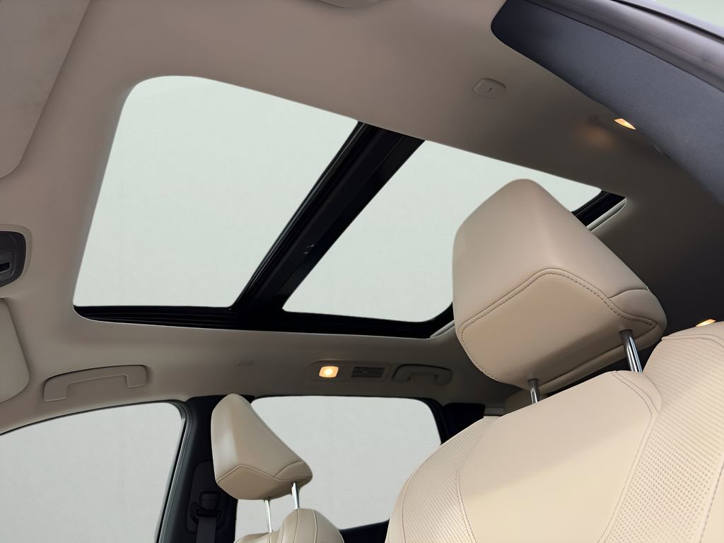 Used 2025 INFINITI QX60 Pure image 19