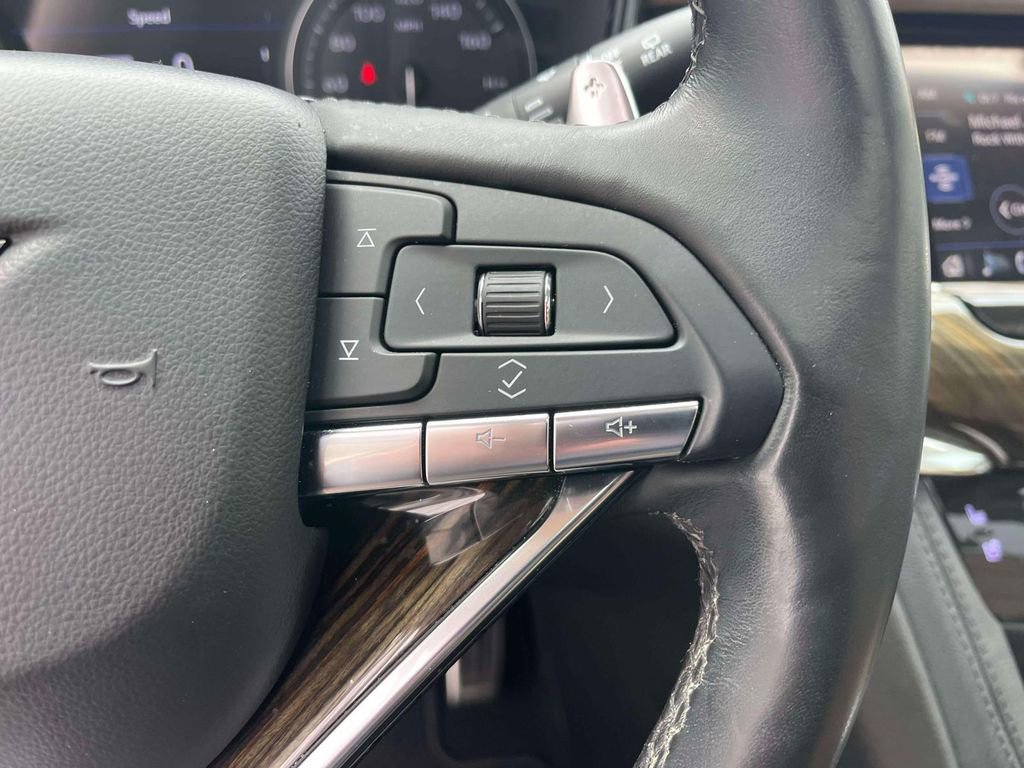 Used 2020 Cadillac XT6 Sport w/ Platinum Package image 33