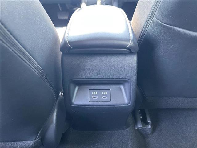 Certified 2025 Toyota Corolla XSE image 18