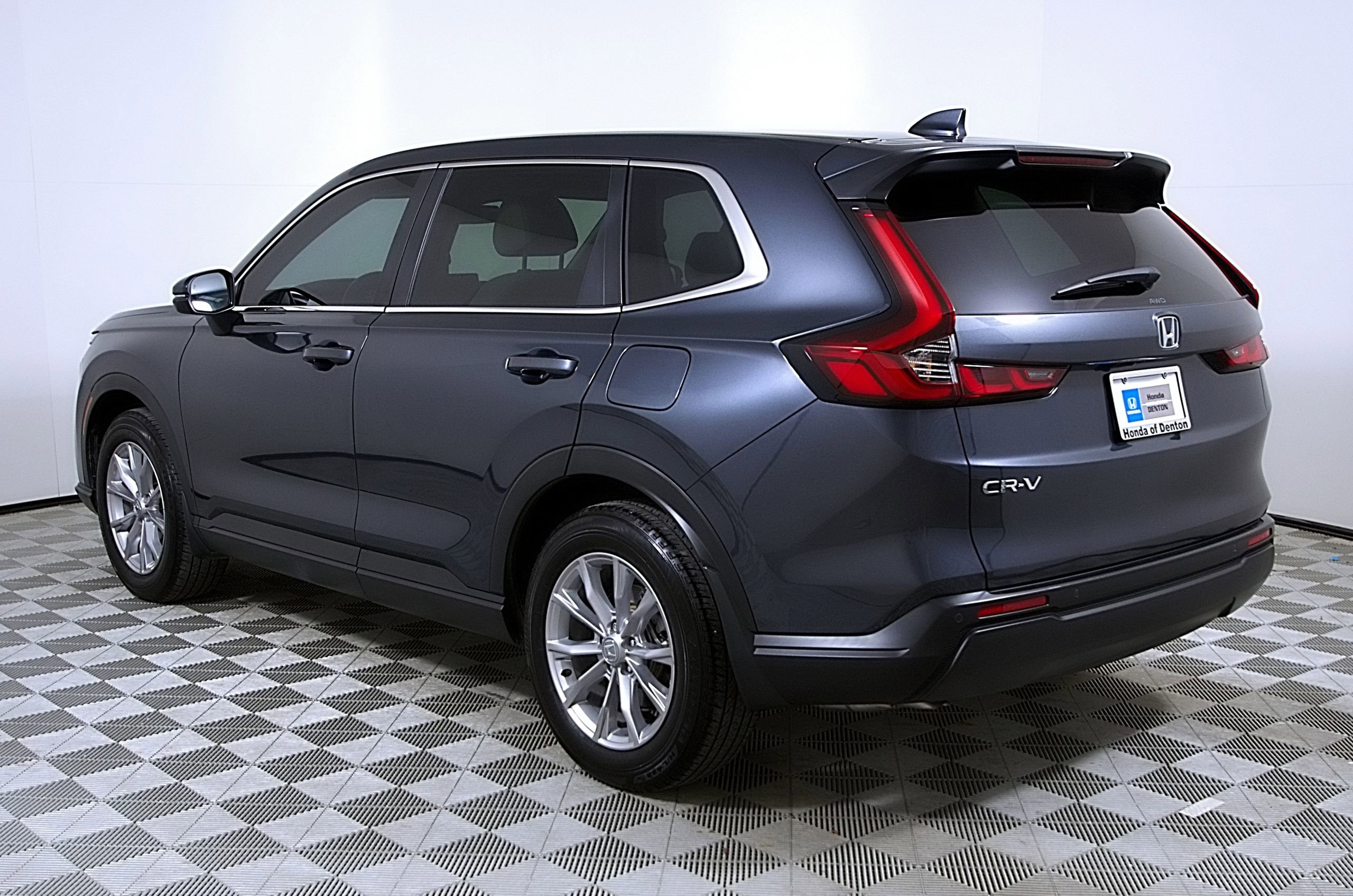 Used 2025 Honda CR-V EX-L image 9