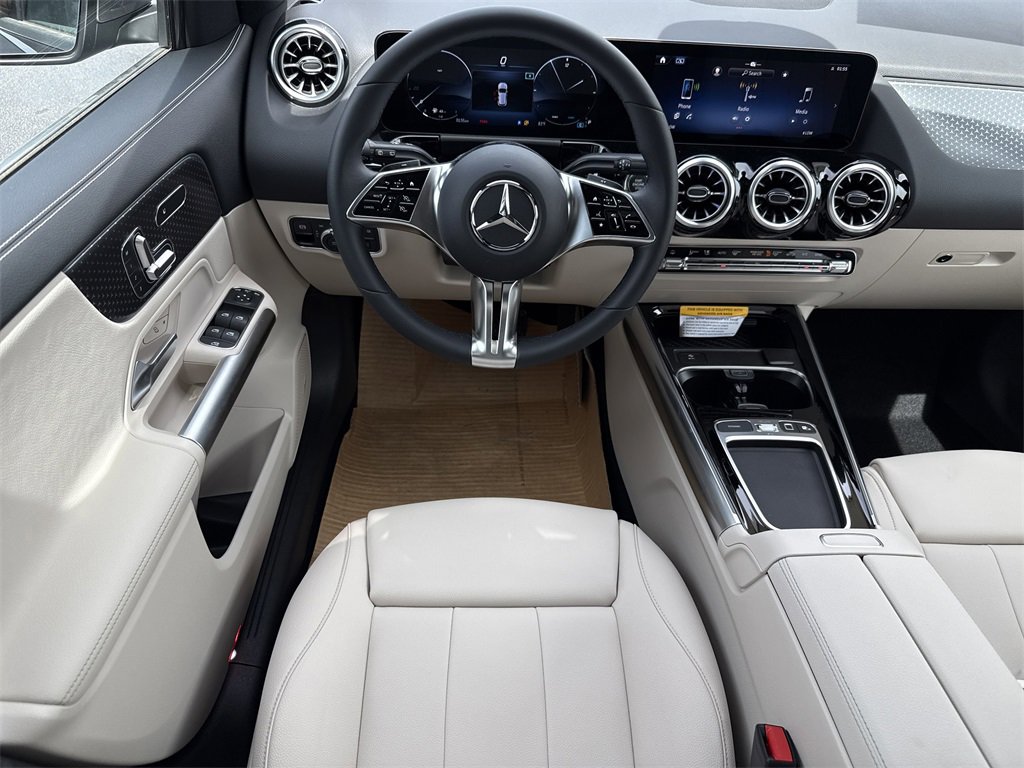 New 2025 Mercedes-Benz GLA 250 image 13