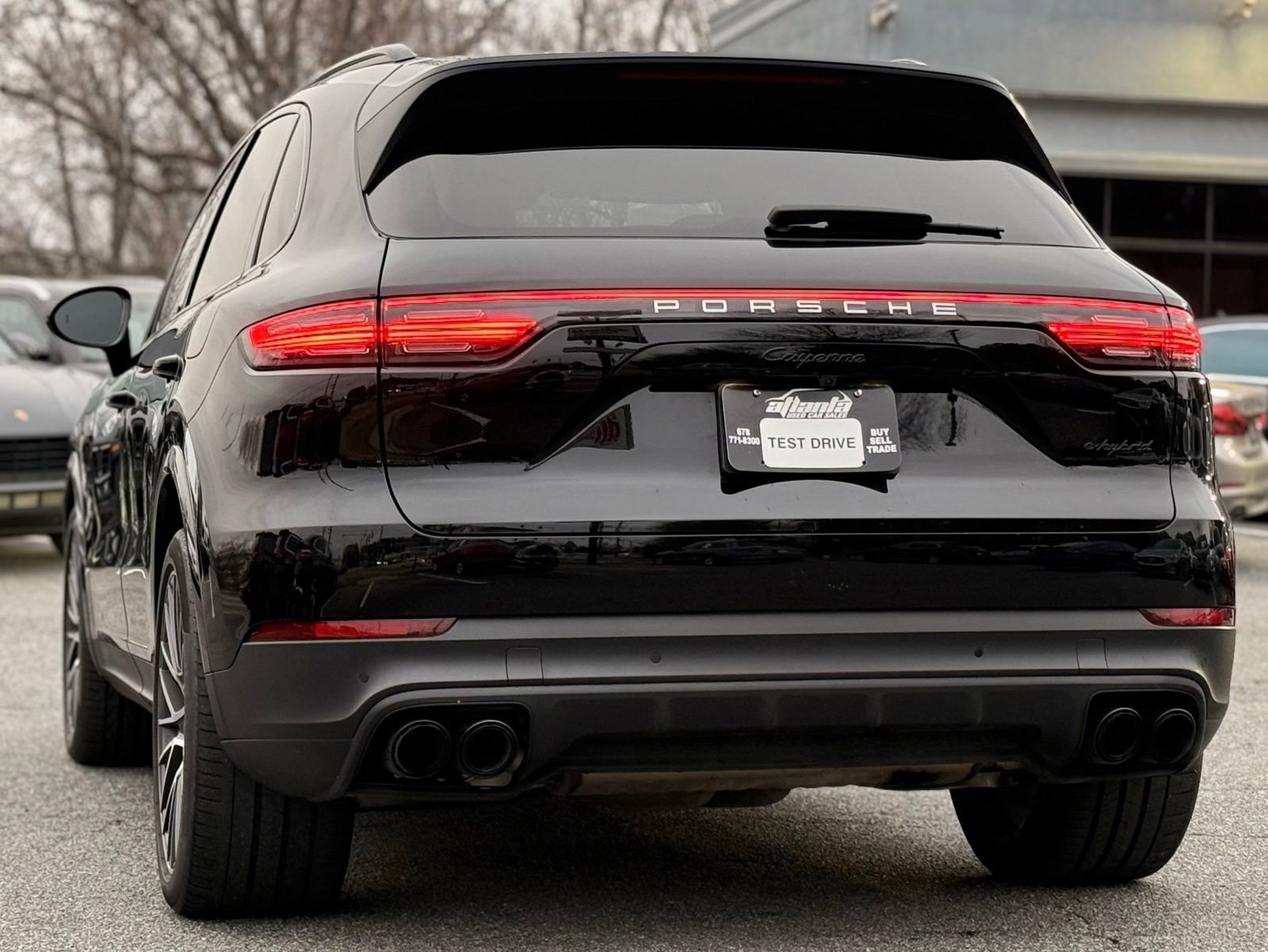 Used 2019 Porsche Cayenne E-Hybrid image 3
