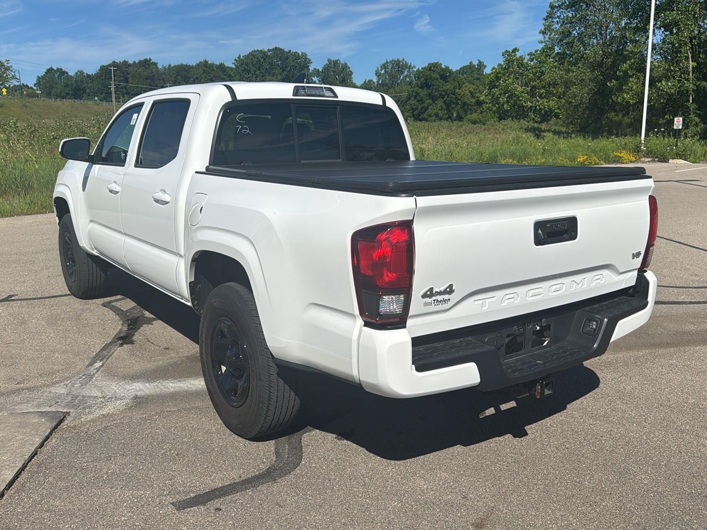 Used 2020 Toyota Tacoma SR AWD/4WD image 3