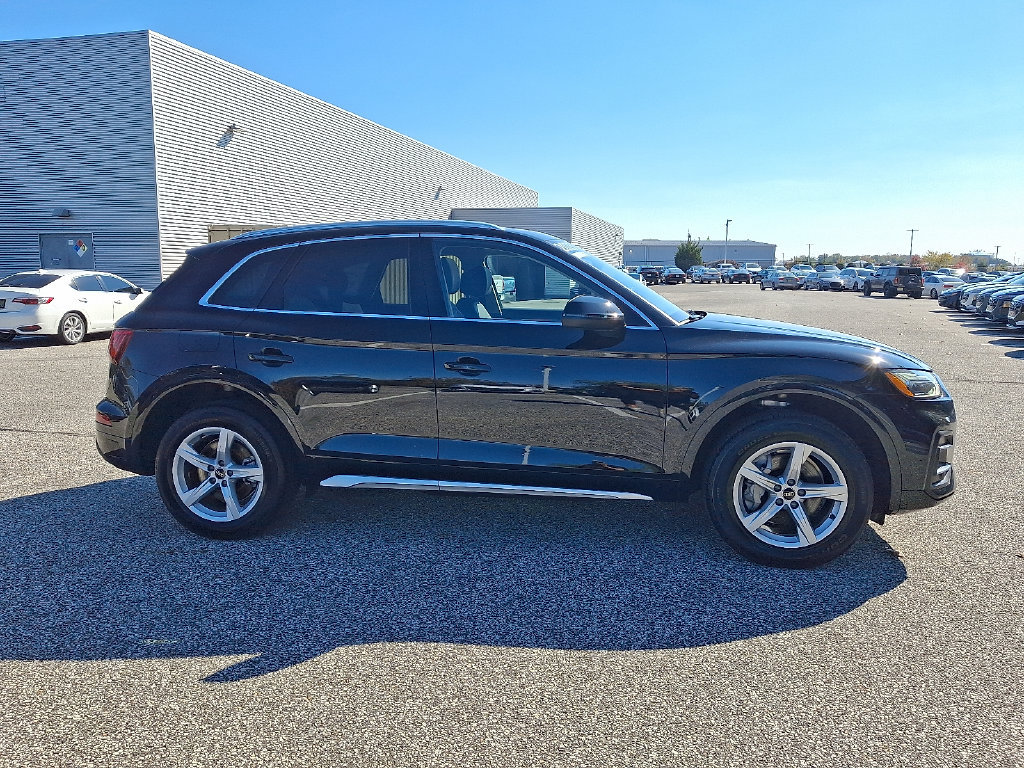 Certified 2023 Audi Q5 2.0T Premium AWD/4WD image 7