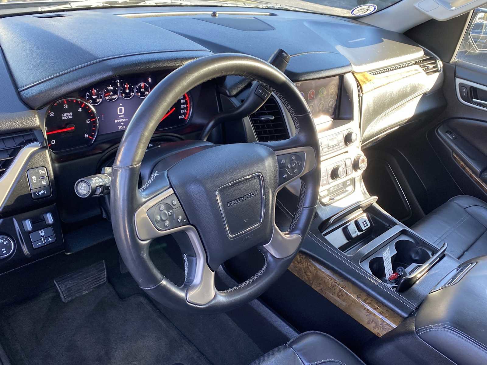 Used 2015 GMC Yukon Denali w/ Open Road Package image 12