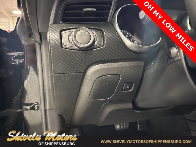 Used 2022 Ford Mustang EcoBoost image 15