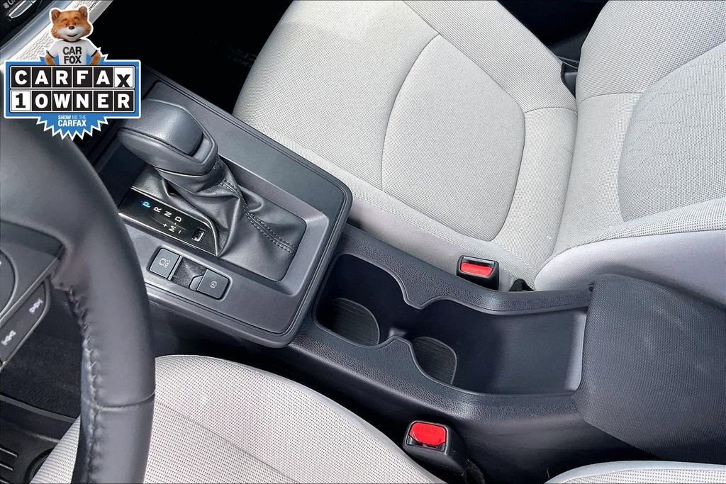 Used 2026 Toyota Corolla Cross LE AWD/4WD image 17