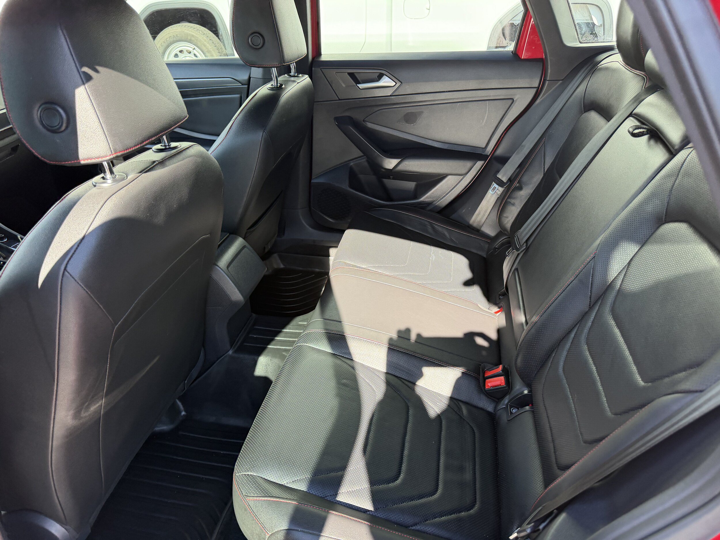 Used 2019 Volkswagen Jetta GLI Autobahn FWD image 25