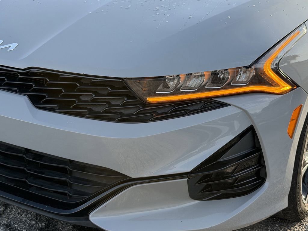 Used 2022 Kia K5 GT-Line AWD/4WD image 10
