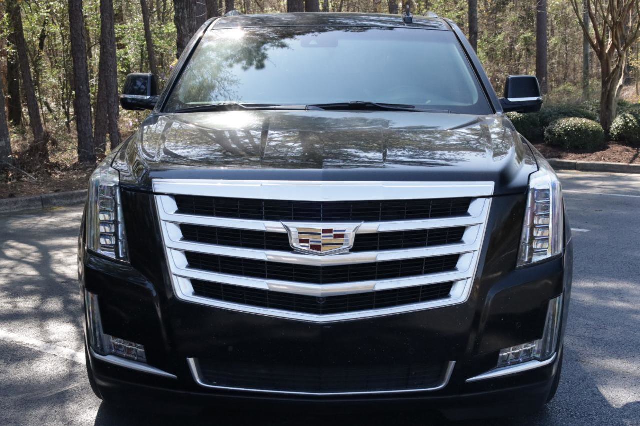 Used 2016 Cadillac Escalade Luxury image 7