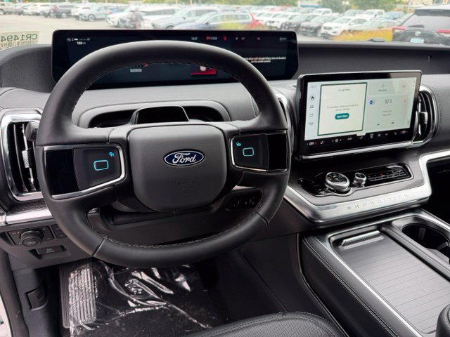 New 2027 Ford Expedition Max Platinum w/ Stealth Performance Package AWD/4WD image 17