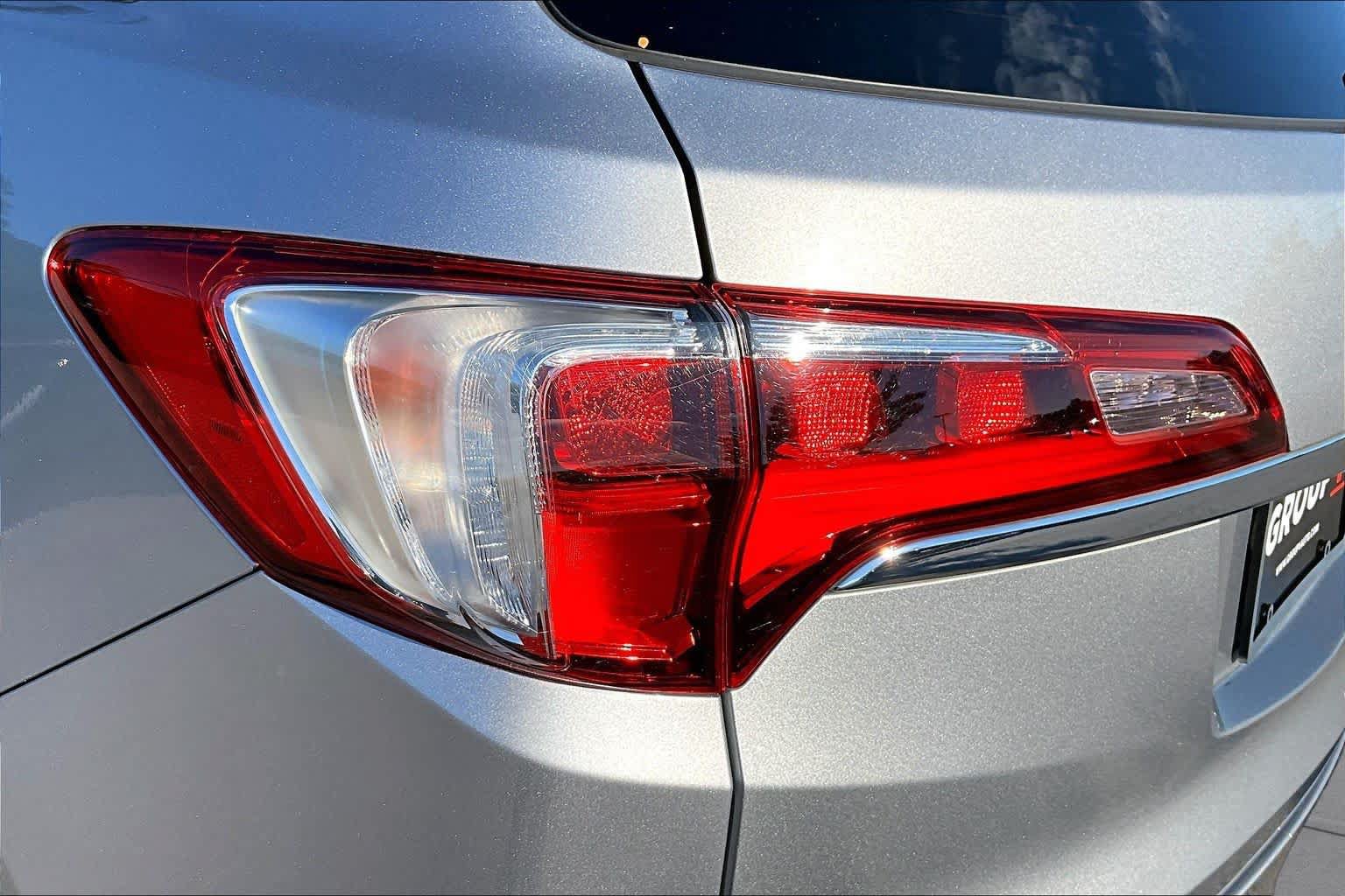 Used 2018 Acura RDX w/ Advance Package AWD/4WD image 29
