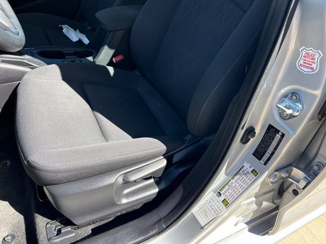 Used 2025 Toyota Corolla LE FWD image 10