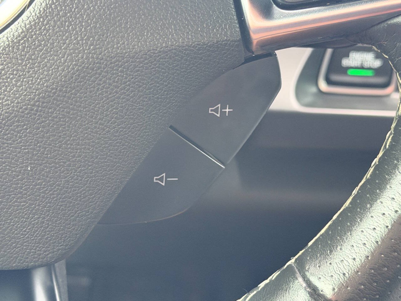 Used 2018 Chevrolet Camaro SS RWD image 29