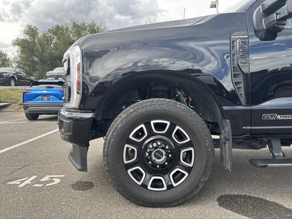 Used 2025 Ford F250 Platinum AWD/4WD image 34