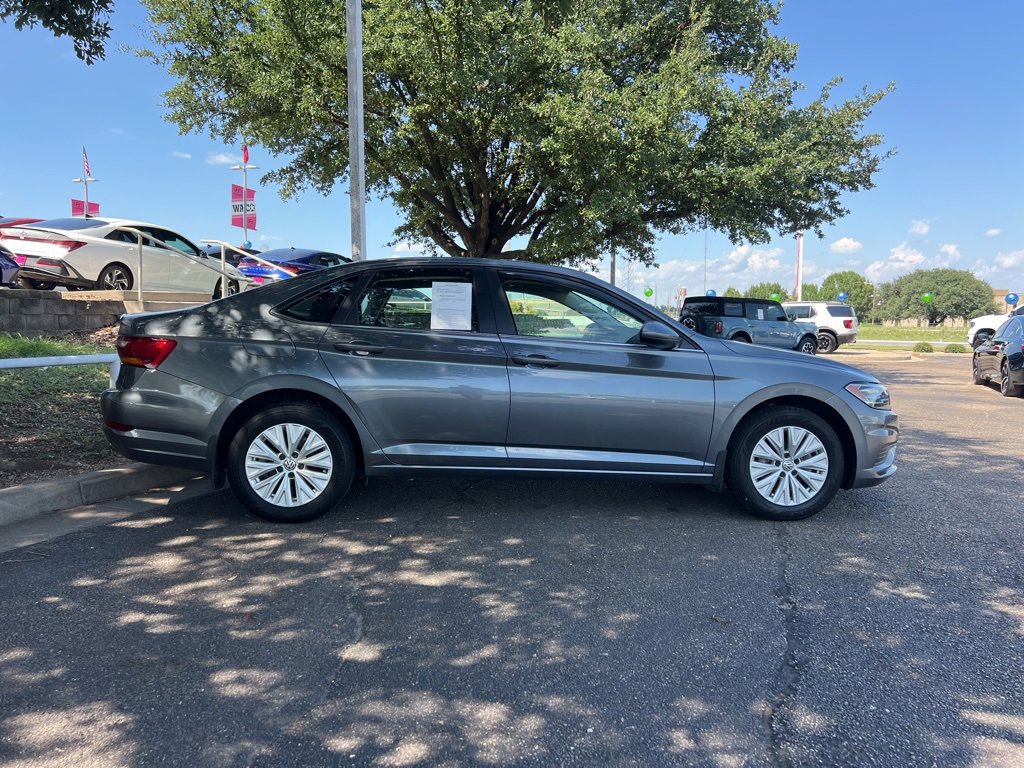 Used 2019 Volkswagen Jetta S image 8