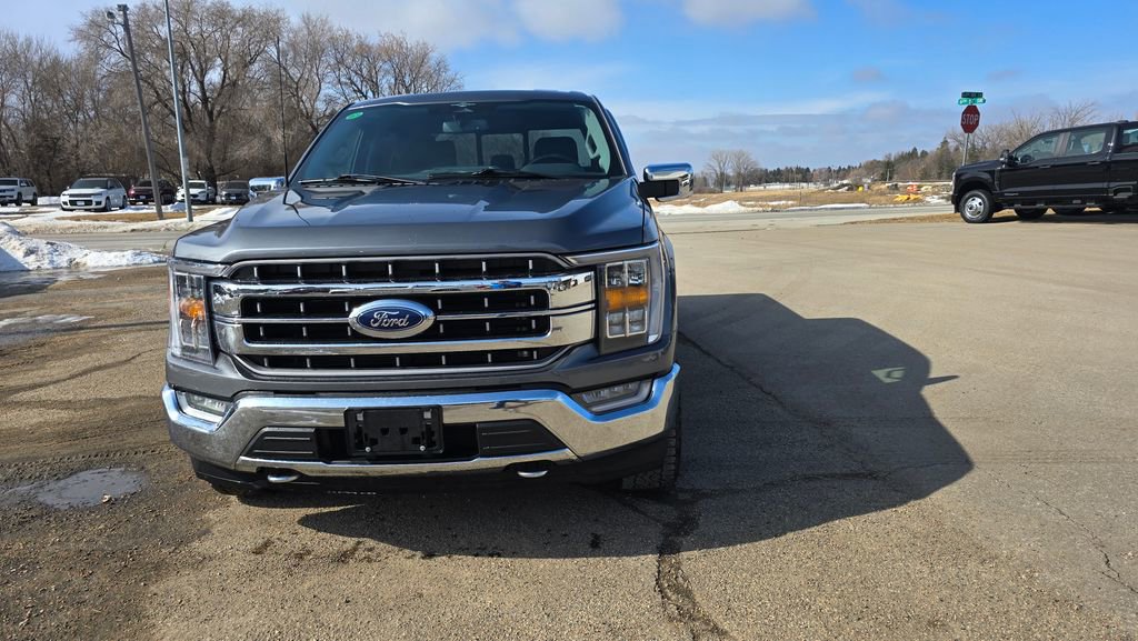 Used 2023 Ford F150 Lariat w/ FX4 Off-Road Package image 3