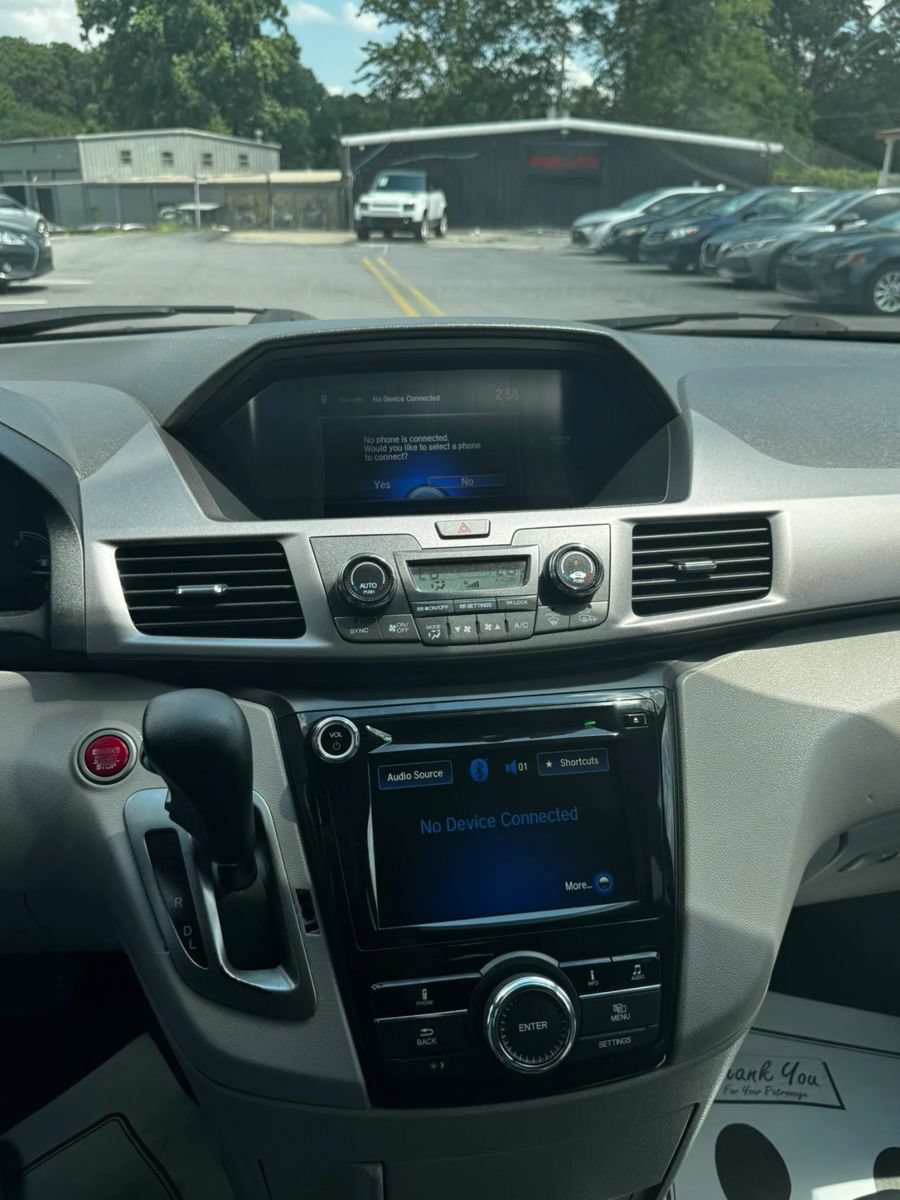 Used 2015 Honda Odyssey EX image 16