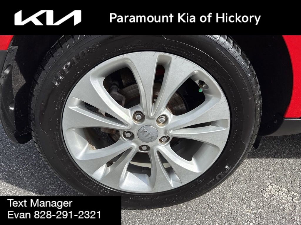 Used 2016 Kia Soul + w/ Audio Package image 9