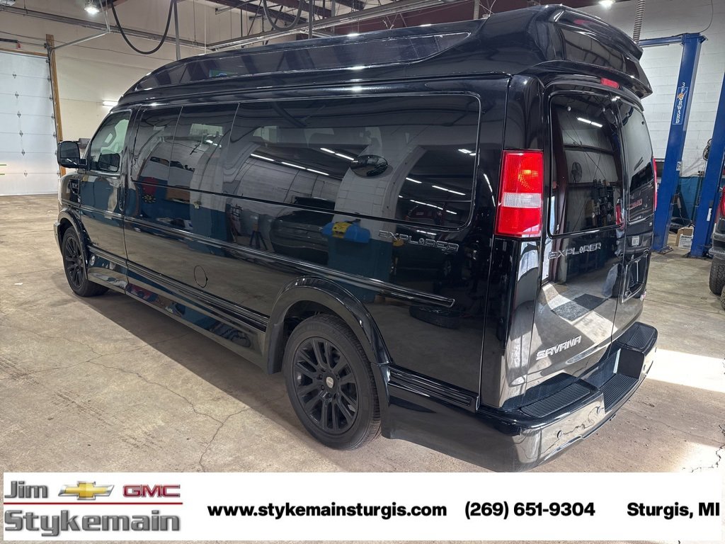 Used 2020 GMC Savana 2500 Extended w/ Enhanced Convenience Package image 3