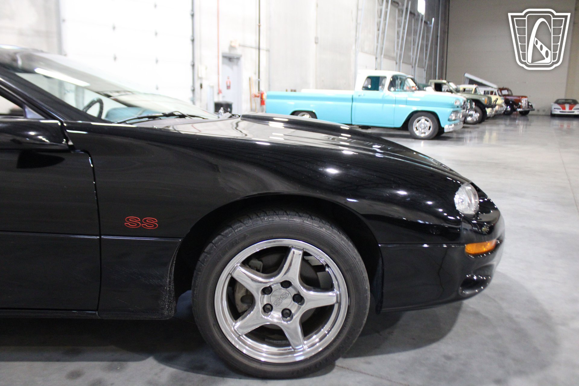 Used 2000 Chevrolet Camaro Z28 w/ SS Performance/Appearance Pkg RWD image 37