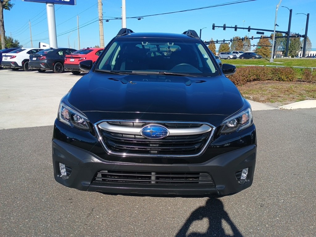 Certified 2022 Subaru Outback Premium image 2