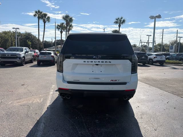 New 2026 Chevrolet Suburban RST w/ RST Capability Package AWD/4WD image 9